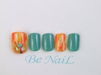 ビーネイル(Be NaiL)/トロピカーナフットネイル