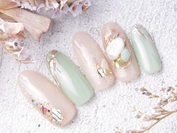 トゥーシェネイルズ(Touche'nails)/綺麗めネイル