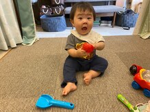 子育てママの整体サロン/施術中のお子様の様子