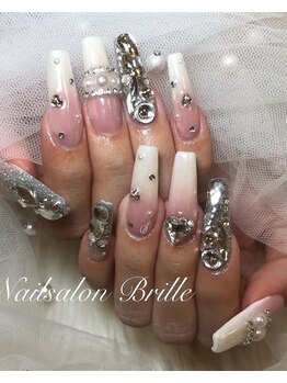エスフィーネイルサロン ブリーユ(Esfy nailsalon Brille)/ベイビーブーマースカルプネイル