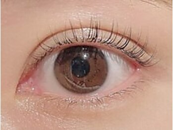 フェアブライト 沖縄那覇店(Fere Bright)の写真/【自然なのに美しい、印象的な目元に♪】すっぴんでも自信を持てる理想の目元に導きます◎
