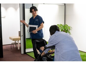 西神中央はなまえ整骨院/お子様とのご来院お待ちしてます