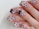 薄ピンクドットネイル