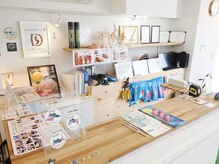 カイフク イン 大(KAIFUKU in 大)の雰囲気(足の歪みをインソールで調整できるよう、各種取り揃えています。)