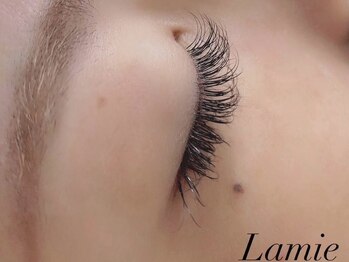 ラミー 豊橋店(Lamie)の写真/【話題の最新エクステ導入★】豊富な種類のエクステから圧倒的な理想の仕上がりを実現♪理想の目元に◎