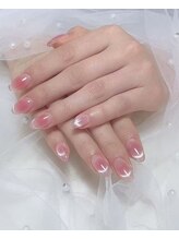 ミキ(Miki)/チークマグネットグラデフレンチ