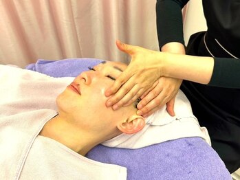  アールスリーサロン 西心斎橋店(R-III salon)