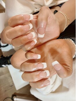 サロンビー(Salon B)/フレンチネイル パラジェル