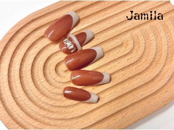 ジャミーラ/大人のブラウンフレンチ