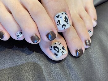 ネイルズ ララ(nails Lala)/アニマル。