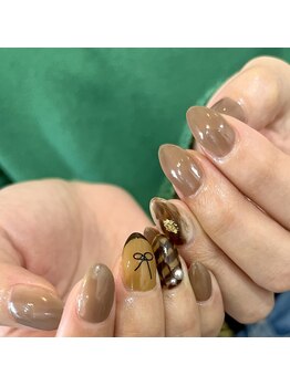 ルネット(Lunette)/design by yoshino