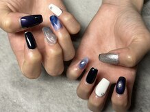 ジュリネイル(JULIE NAIL)/ネイビー個性的ニュアンス
