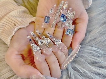 ルナリア(LUNARIA)の写真/【歴10年の圧倒的高技術】長めの長さだしも得意＊ギャル/特殊アート/3Dなど派手ネイルはお任せください◎