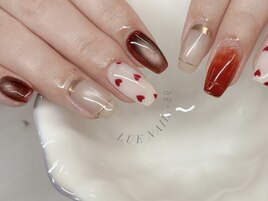 heart×burgundy