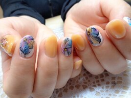 手書きジェルフラワーネイル♪