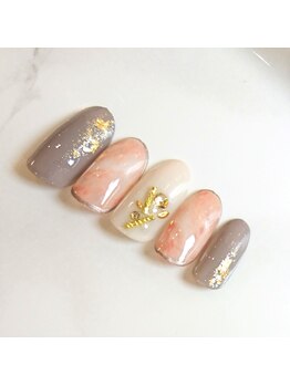 パスリー ネイルアンドケア(Parsley Nail&Care)/11月華やかアート