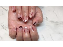 ドローネイル(DLAW NAIL)/