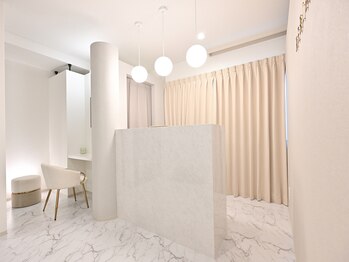 リバース 大阪店(Rebirth)/受付