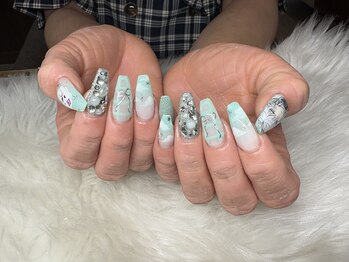 カットアンドスタイル クラウン(Cut & Style Clown)/痛ネイル［横浜/横浜駅］