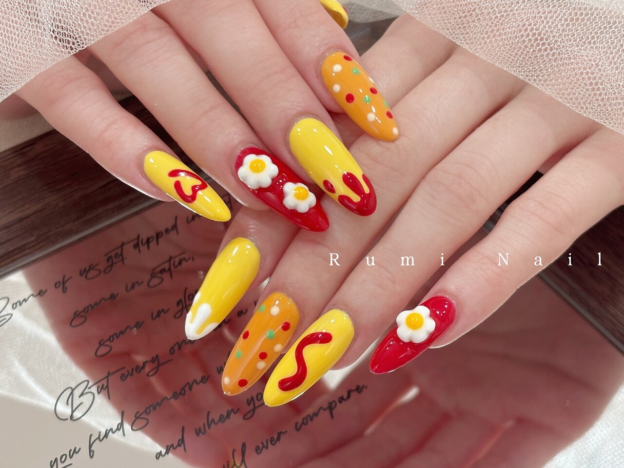 2025年-2026年冬トレンド】ポップのネイルデザイン集｜人気順