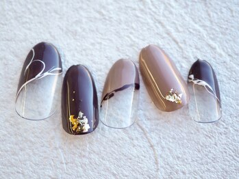 カトルナフ(quatre fois neuf)/バレンタインチョコネイル