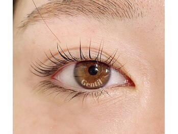 ジャンティ(Gentil)/どこから見ても綺麗な目元に!
