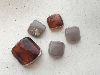 オルロ(orlo)の写真/サンダルを履くのが楽しみに♪パッと目を惹くトレンドデザインから、大人の上品ネイルまでお任せください！