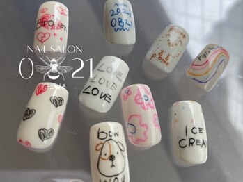 ハチニーイチ(0821)/【北花田】落書きネイル