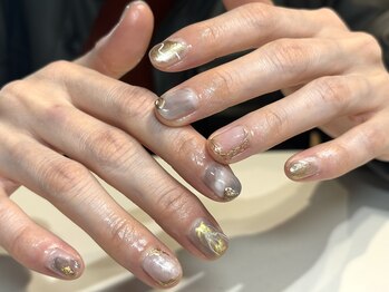 アトリエ フェム(atelier.fem)/gray×gold nuance