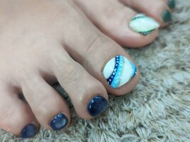プッチ柄ネイル