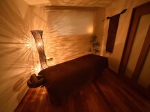 千葉整体院 リラレク/夜は間接照明で心もリラックス！