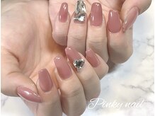 ピンキーネイル(Pinky nail)の雰囲気（パーツも種類豊富です。）