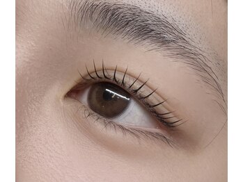 アトリエバンビ(atelier Bambi)/ラッシュリフト・まつげパーマ＊