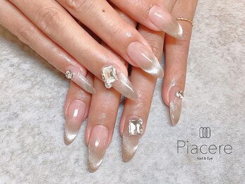 ピアチェーレ(Piacere)/