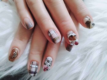 ビュービー ネイル(Beaubie Nail)/☆持ち込みデザイン¥7800