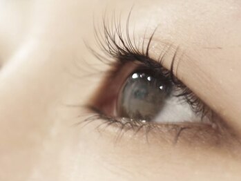 ヴァンアイラッシュ(VINGT eyelash)/目力UPパリジェンヌラッシュ