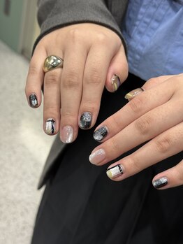 モツヲネイル(motsu.O! NAIL)/オンブレ×チェック個性派ネイル