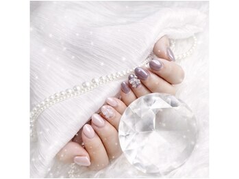 ラヴィーネイル(Ravie nail)/指先から垢抜ける上品デザイン