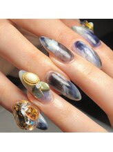 B./ダークカラーニュアンス