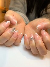 メイト(mate)/上品ネイル