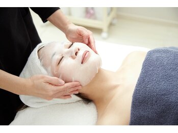 リ ボディ 札幌駅前店(Re Body)/パックで毛穴を引締めます！