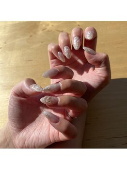 エーナイン イオンモール苗穂店/ちぐはぐニュアンスネイル