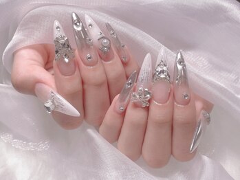 ルル 関内(LuLu)の写真/スカルプデビューはLuLu Nail Salonで♪最旬トレンド~個性的なアートまでお任せ☆モチの良さにも定評有◎