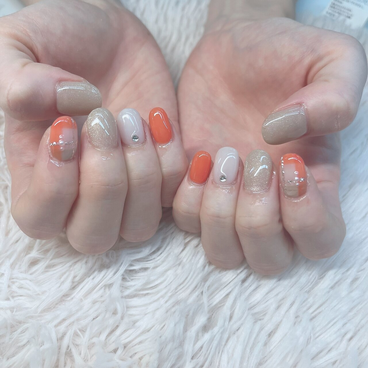 2026年冬トレンド】オレンジ ワンカラーのネイルデザイン集｜人気順｜7
