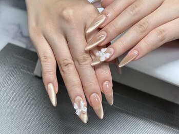 キアラネイルサロン/チップ長さだしマグネット