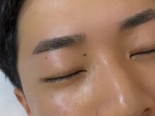 垢抜けは眉毛から！リピーター率が高い当店自慢の美眉スタイリングはメンズにも大人気メニュー！