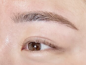 ビューステージ アイブロウサロン 新宿東口/丁寧に施術いたします♪