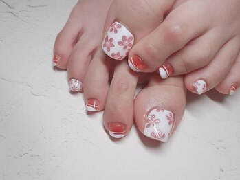 ラドール(La Dhole)/ミラーフラワーネイル