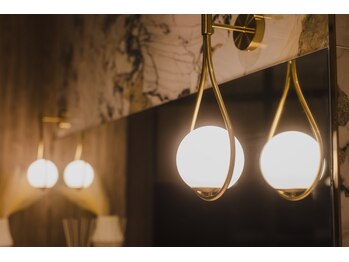 コウマスクバー(Koh Mask Bar)/