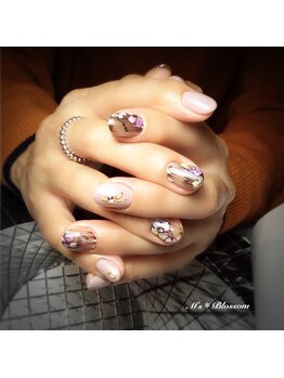ネイルサロンアンドスクールエムズブロッサム(Nailsalon & school M's Blossom)/ジェルアートやり放題コース